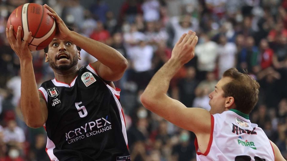 Beşiktaş Icrypex, Bluiett ile yollarını ayırdı
