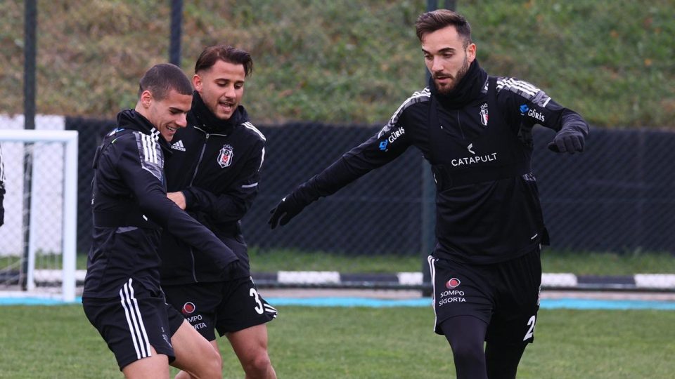 Beşiktaş’ın Sivasspor maçı kamp kadrosu belli oldu