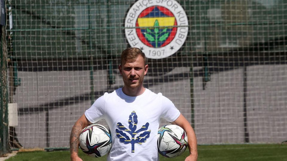 Fenerbahçe, Max Meyer’i Midtjylland’a kiraladı