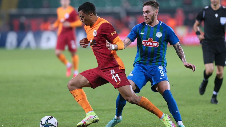 Galatasaray ile Rizespor 42. randevuda