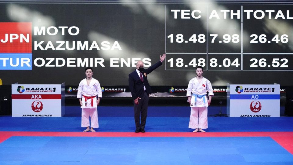Milli karatecilerden bir altın, bir bronz madalya