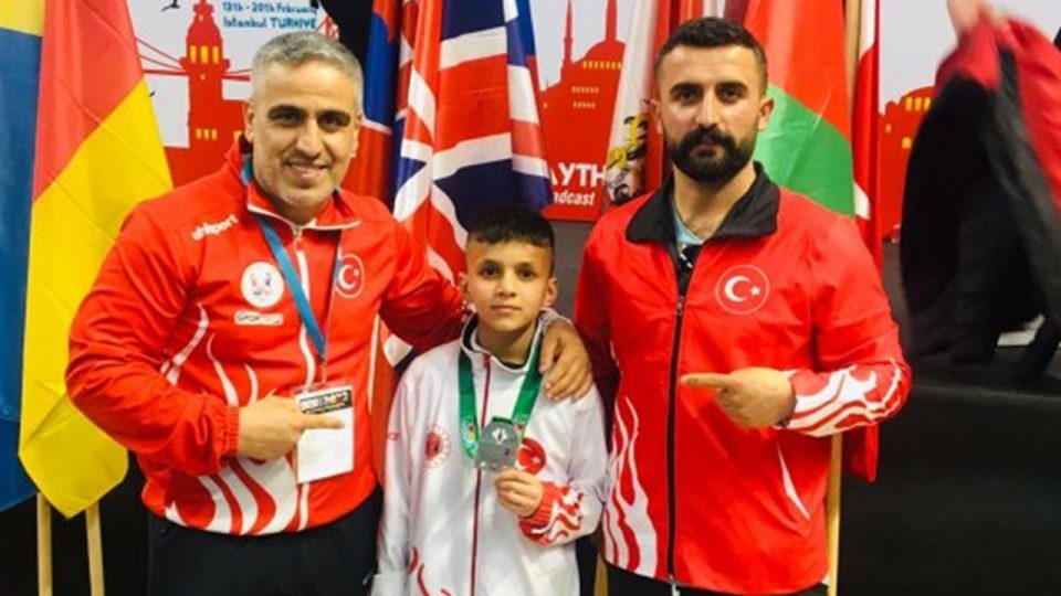 Muaythai sporcusu Erdem Kaçar Avrupa ikincisi
