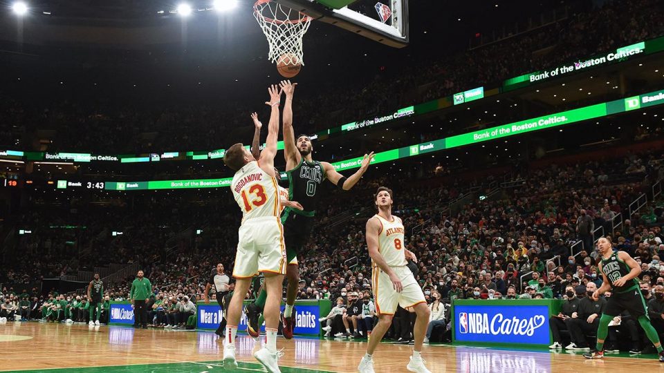 NBA’de Celtics galibiyet serisini 8 maça çıkardı