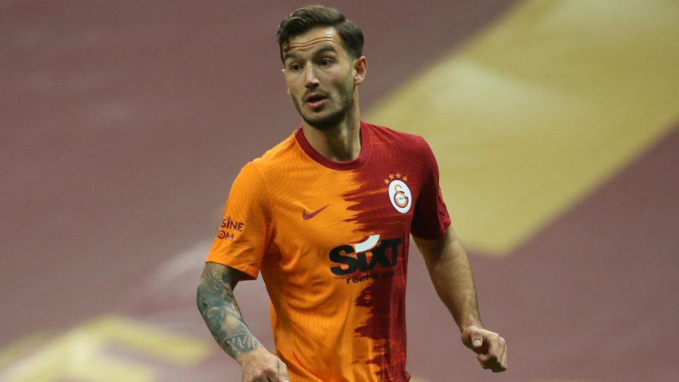 Oğulcan Çağlayan kiralık olarak Eyüpspor’da