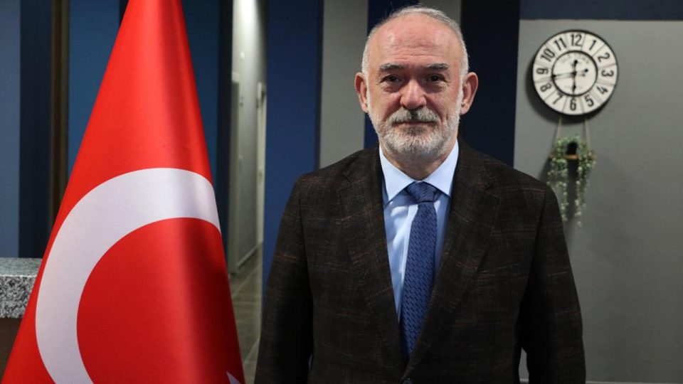 Ali Sürmen: Silah ile futbol yan yana gelmez