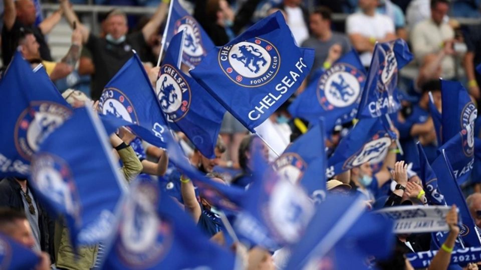 Chelsea yaptırımların gevşetilmesi için İngiltere hükümetiyle görüşüyor