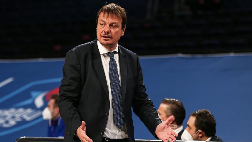 Ergin Ataman: Kulüp menfaatlerini düşündük