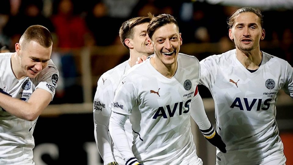 Fenerbahçe 5 golle kazandı
