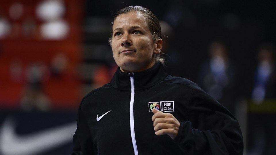 FIBA’dan Türk kadın hakem Özlem Yalman’a görev