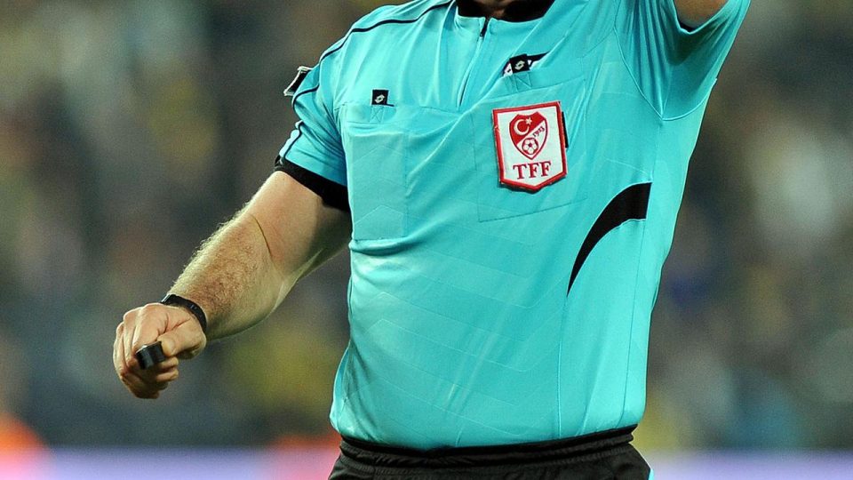 Galatasaray-Beşiktaş derbisinin hakemi açıklandı
