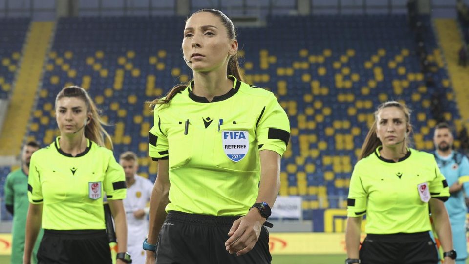 Kadın hakemler Süper Lig’de görev alacak