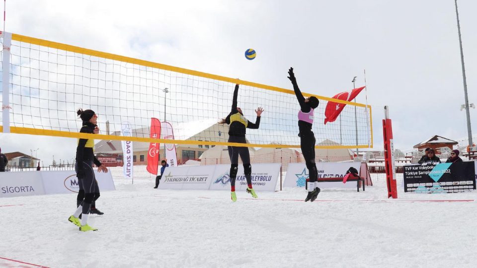 Kar Voleybolu Türkiye Şampiyonası sona erdi