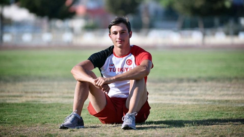 Mikdat Sevler Dünya Salon Atletizm Şampiyonası’nda yarışacak