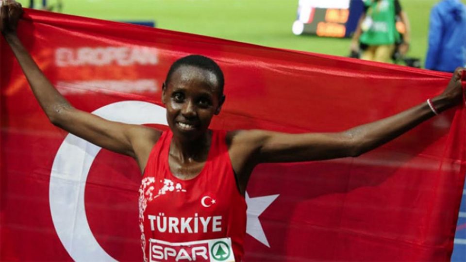Milli atlet Yasemin Can’dan Serradilla Kros Yarışması’nda birincilik