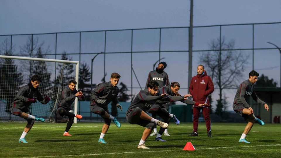Trabzonspor, Beşiktaş maçı hazırlıklarına başladı