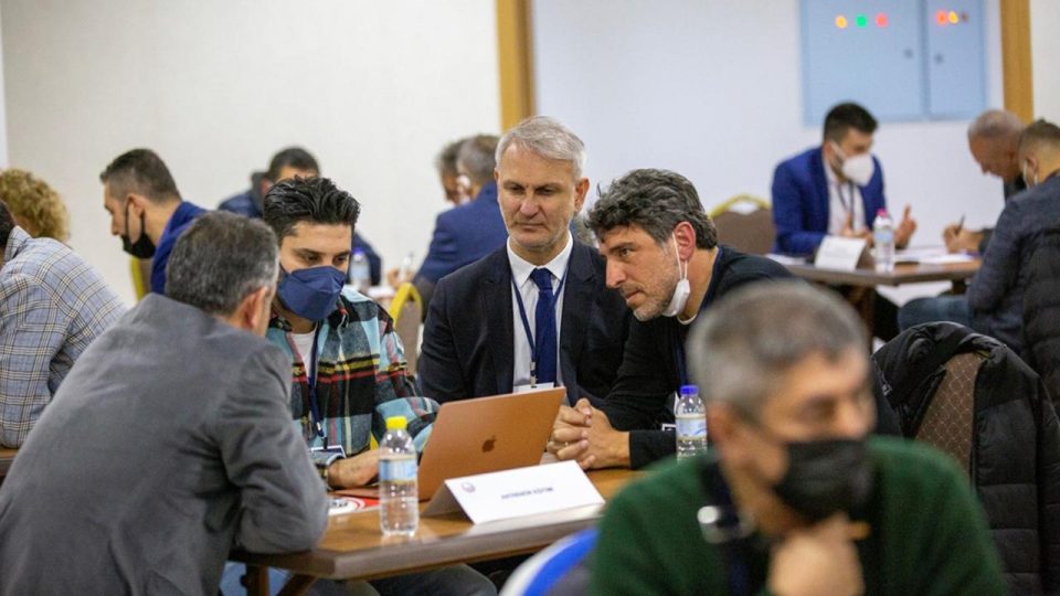 Türk hentbolundaki sorunlar ve çözümleri görüşüldü
