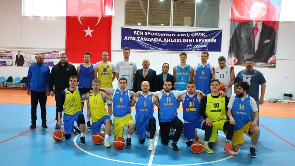 Ukraynalı işitme engelli basketbolcular Tekirdağ’da çalışıyor