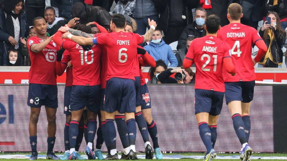 Zeki Çelik attı Lille farklı kazandı