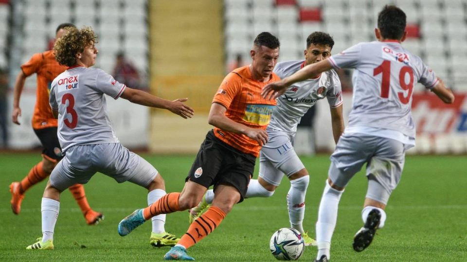 Antalyaspor Shakhtar Donetsk’e 2-1 yenildi