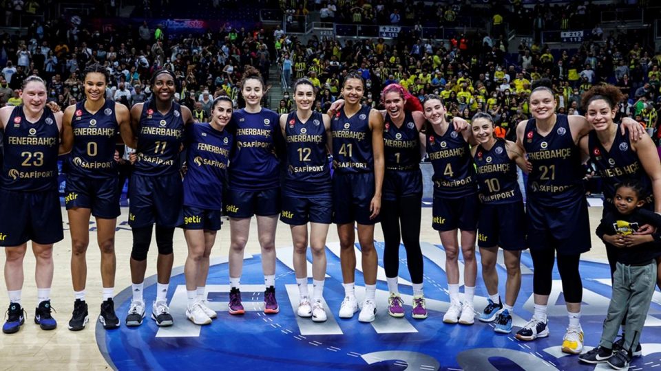 Fenerbahçe Safiport Avrupa şampiyonluğu için sahada