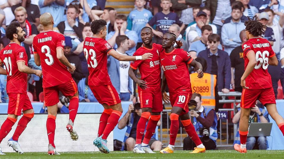 Liverpool Manchester City’yi yenerek finalde