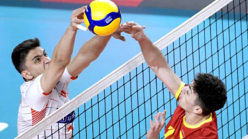 Milliler kötü başladı