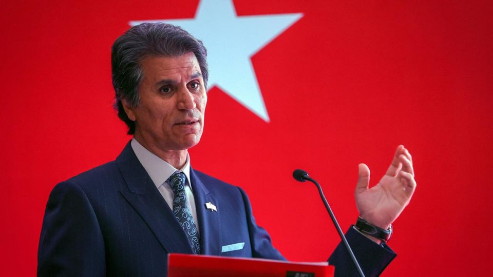Türkiye Curling Federasyonunda başkan Kenan Şebin güven tazeledi
