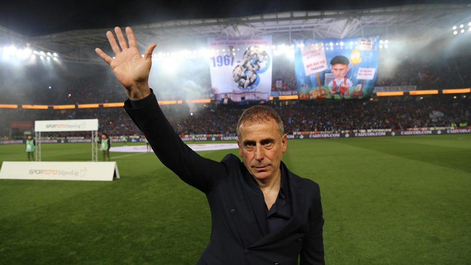 Abdullah Avcı’dan ilk şampiyonluk sevinci