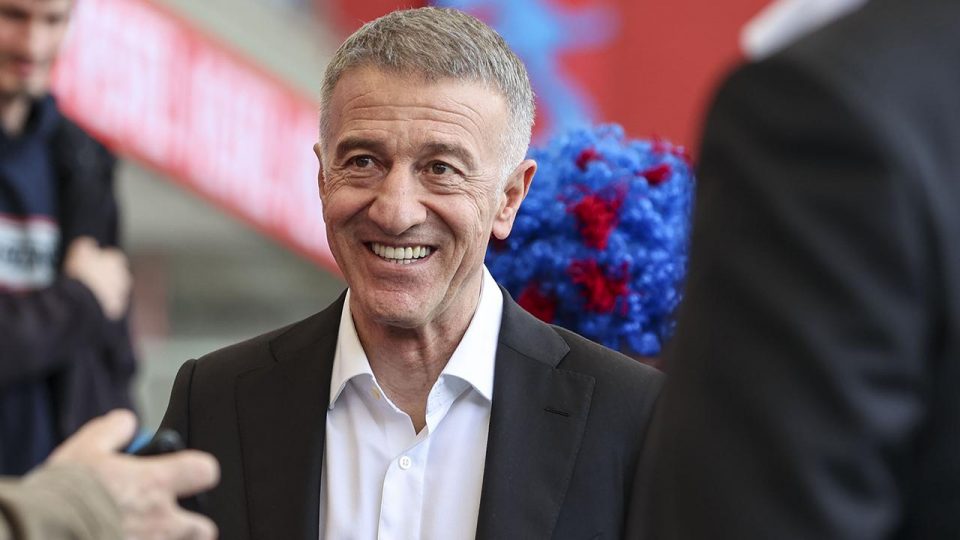 Ahmet Ağaoğlu: 10-12 oyuncuyla görüşüyoruz