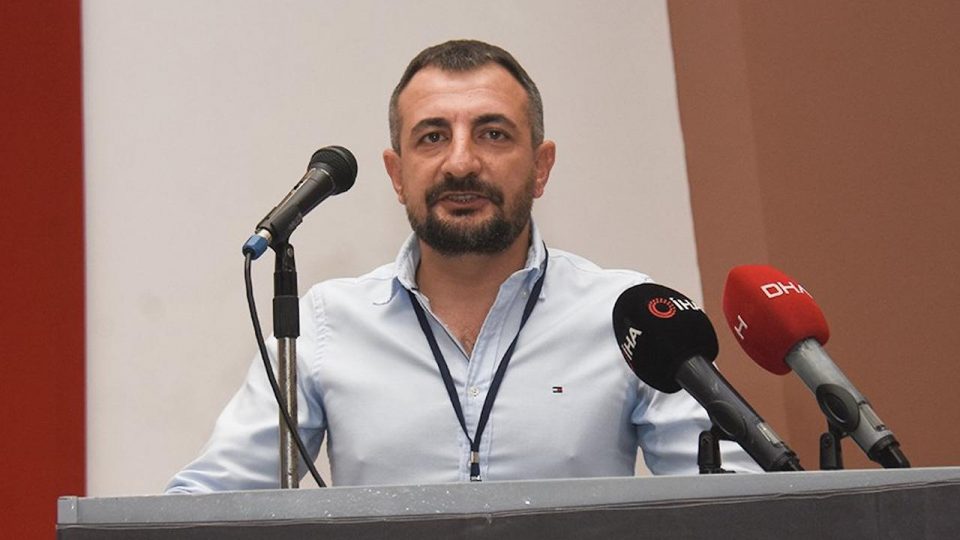 Altay’da başkanlığa Ayhan Dündar seçildi