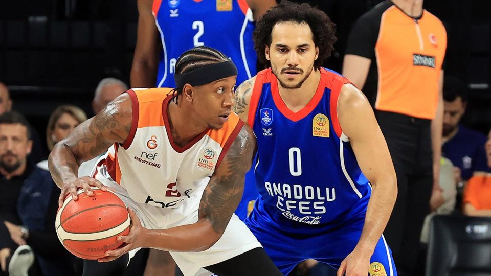 Anadolu Efes-Galatasaray Nef serisinde üçüncü maç yapılacak