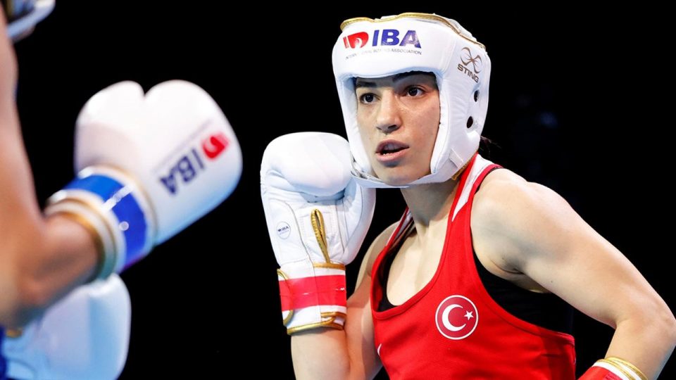Ayşe Çağırır altın madalya kazandı