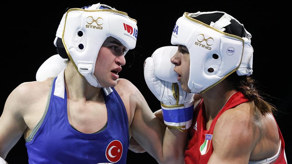 Esra Yıldız, İtalyan rakibine yenilerek elendi