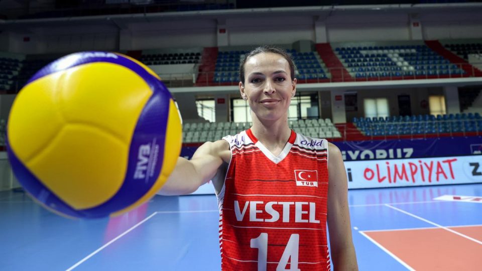 Kadın voleybolcuların hedefi Millet Ligi’nde final