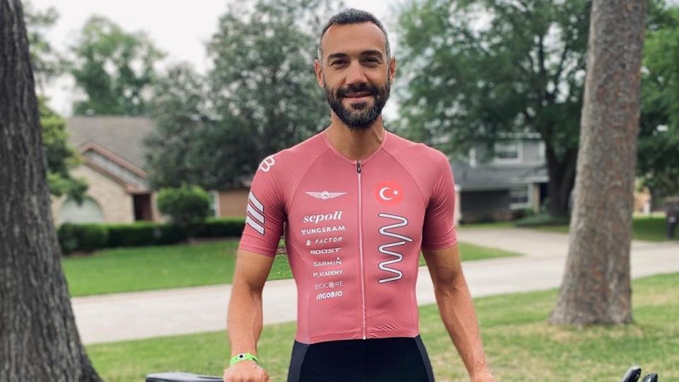 Milli triatloncu Ruso Yakimoviç’ten önemli başarı