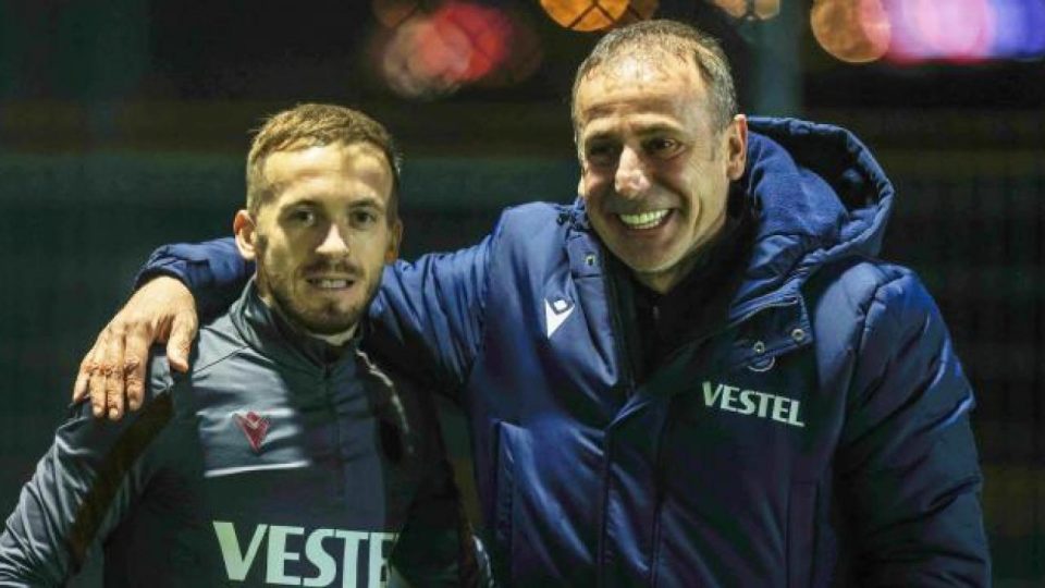 Şampiyon Trabzonspor’un en medyatik 11’i belli oldu