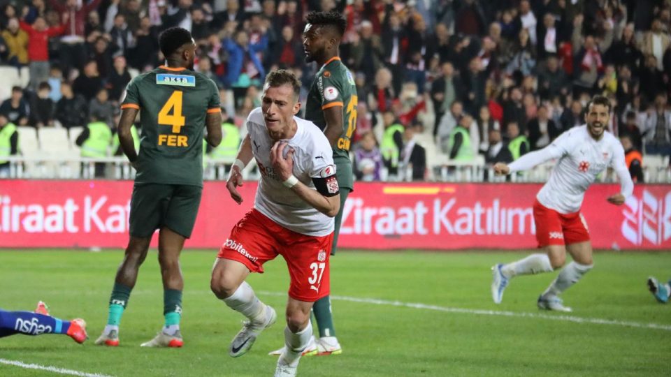 Sivasspor tarihinde ilk kez final heyecanı yaşayacak