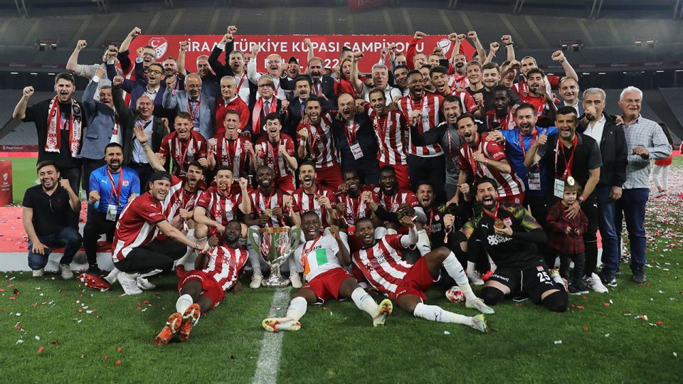 Sivasspor’da 6 futbolcunun sözleşmesi sona erecek