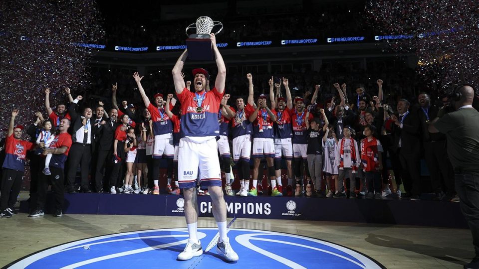 Türk basketbolu Avrupa’da başarılı bir sezon geçiriyor