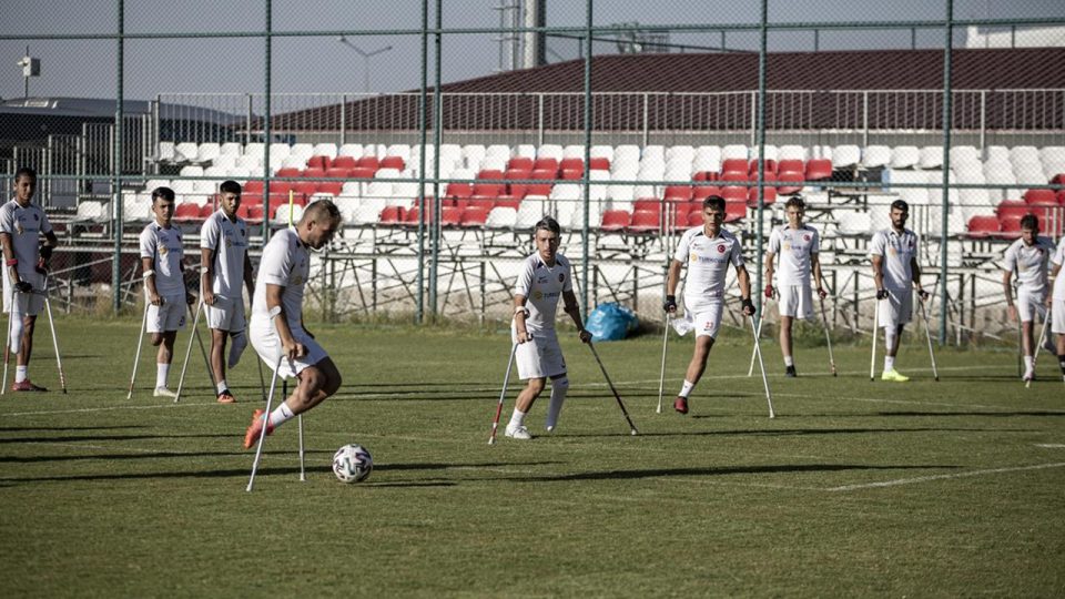Ampute Milli Takımı’nın hedef Dünya Kupası’nı kaldırmak istiyor