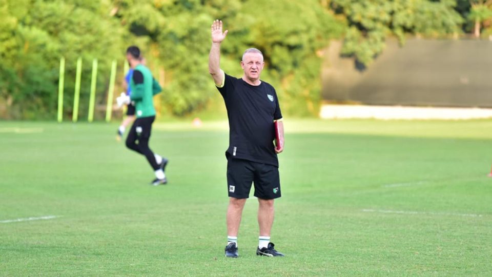 Denizlispor’da Mesut Bakkal “sabır ve zaman” istedi