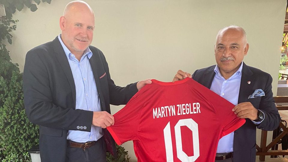 Mehmet Büyükekşi: Avrupa’nın en büyük futbol finali için hazır