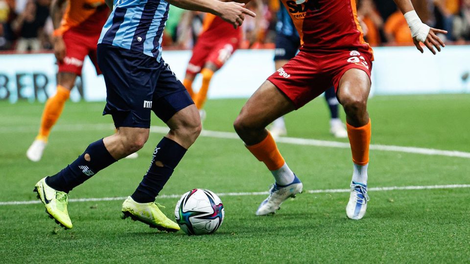 Adana Demirspor-Galatasaray maçı için kentte dev ekran kurulacak
