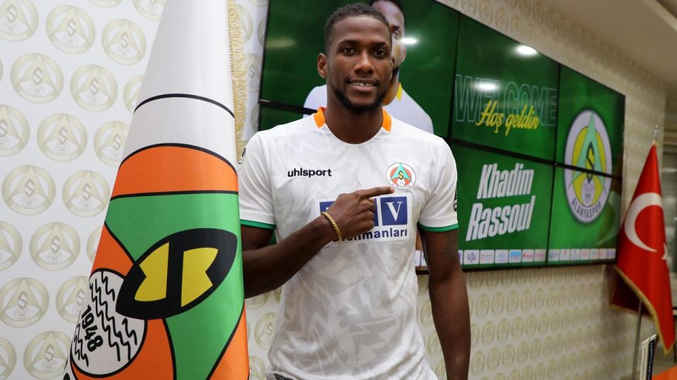 Alanyaspor Khadim Rassoul’ü kiraladı