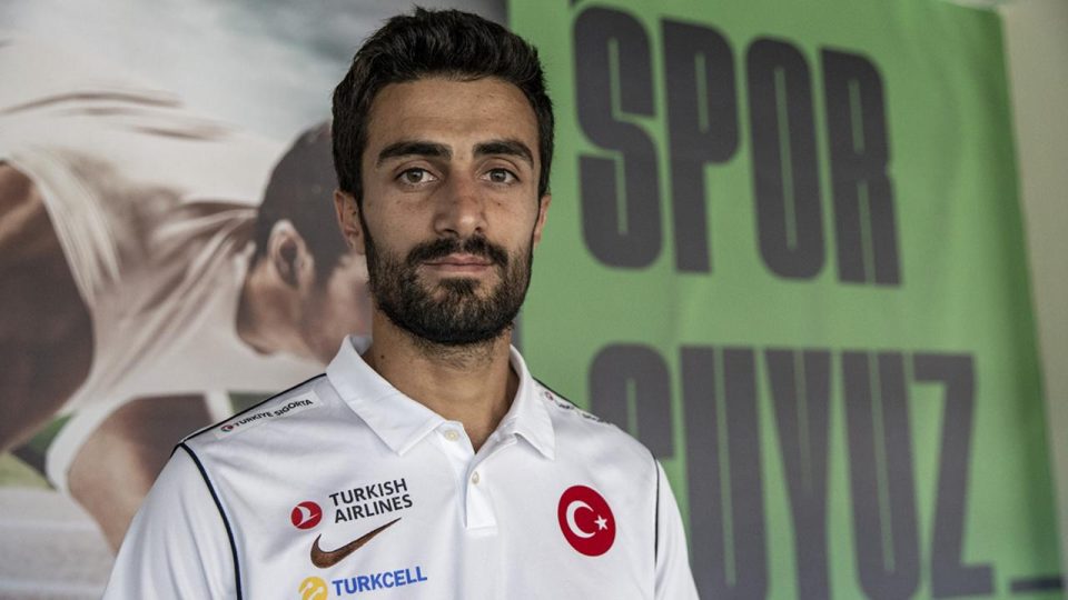 Ampute futbolcu Okan Şahiner’in başarı öyküsü dikkat çekiyor