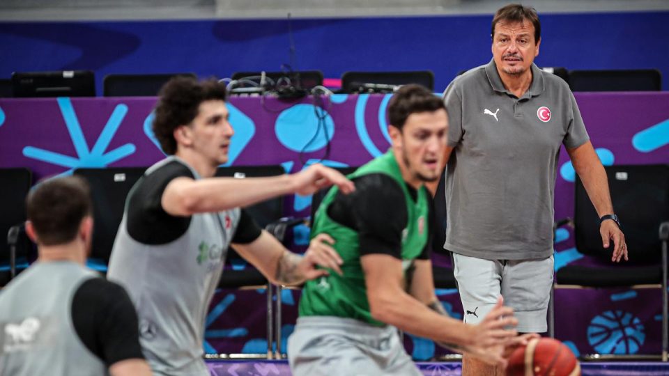 Ergin Ataman: Bulgaristan maçı son derece önemli