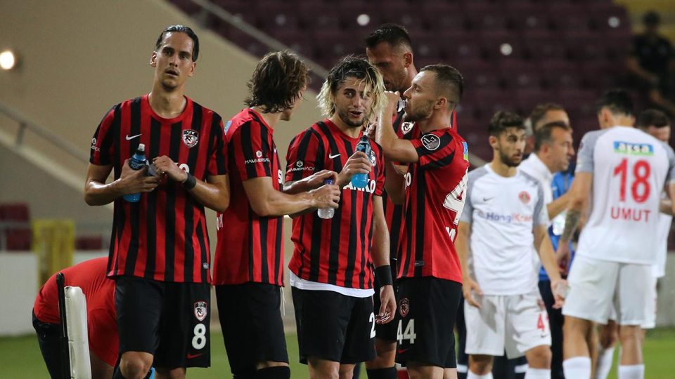Gaziantep FK son dakika gollerine engel olamıyor