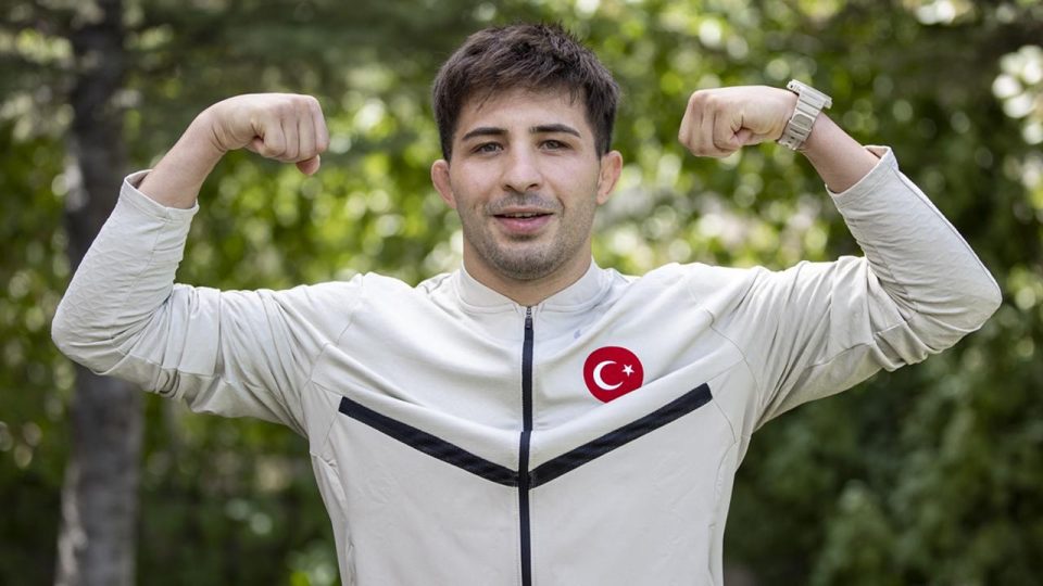 Milli güreşçi Süleyman Atlı’nın hayali “dünya şampiyonluğu kemeri”
