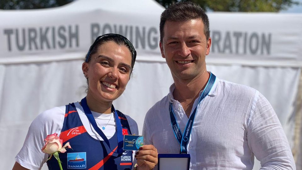 Milli kürekçi Elis Özbay Avrupa şampiyonu oldu