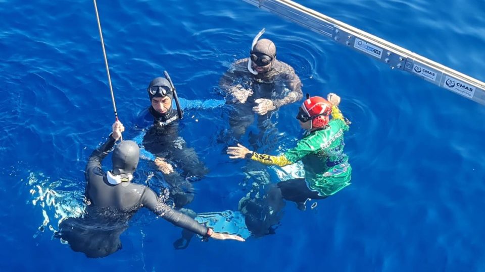 Serbest Dalış Outdoor Türkiye Şampiyonası Antalya’da başladı